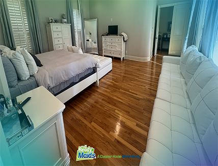 new-hero-mobile-apartment-cleaning-@@2026